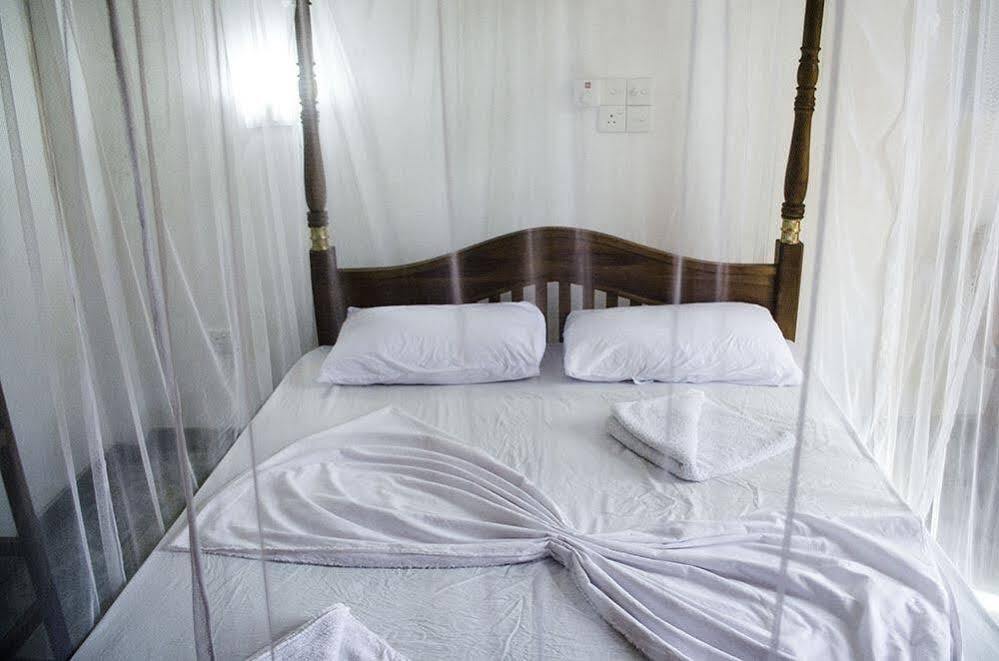 Suwa Arana Resort Mirissa Eksteriør bilde